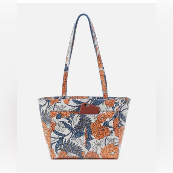 Hobo Haven Tote - Picture 10 of 10